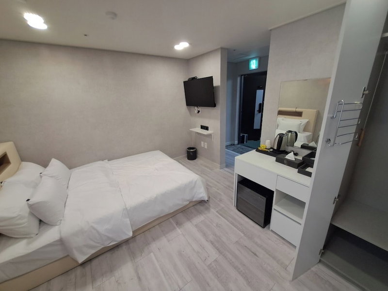 Hotel Regen, Seoul, South Korea