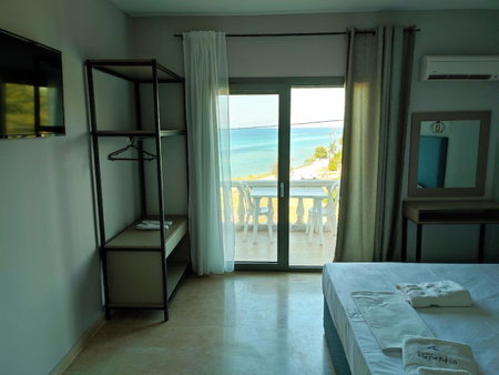 Hotel Paraktio, Nea Kalikratia, Greece