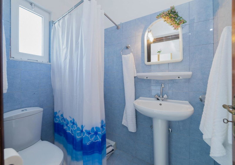 Ruassi Studios, Amoudi, Greece