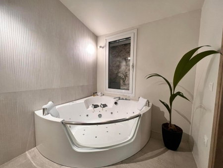 Perla Coco Jacuzzi Suites, Chania Town, Greece