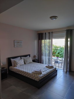PHOENIX apartment near the airport, Markopoulo, Greece