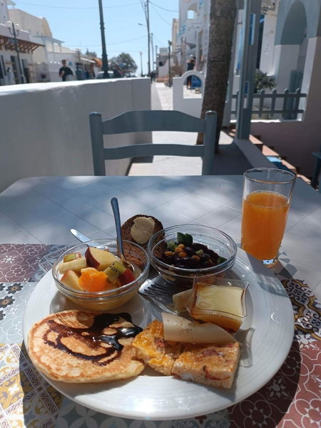 Lefkothea Hotel, Kamari, Greece