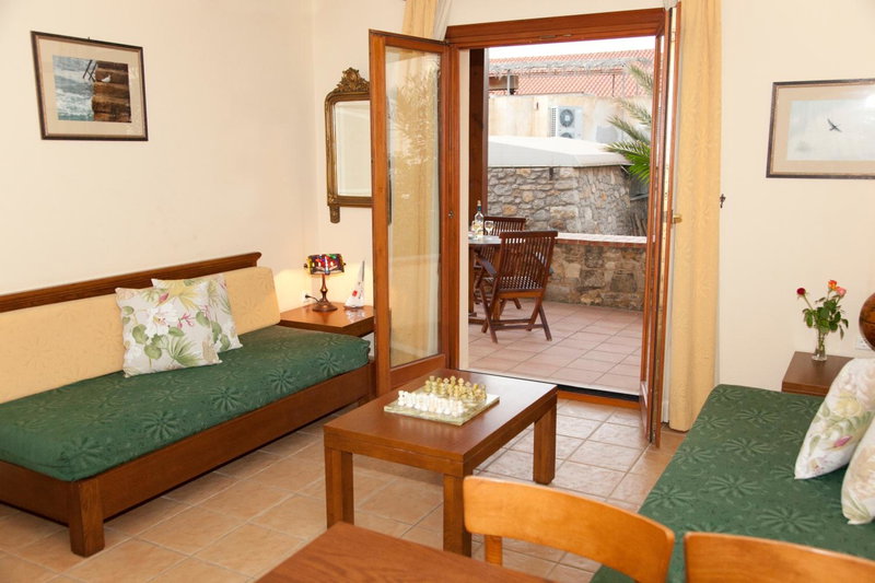 Mylos Hotel Apartments, Plataniás, Greece