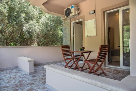Antartisa B&B, Límni, Greece
