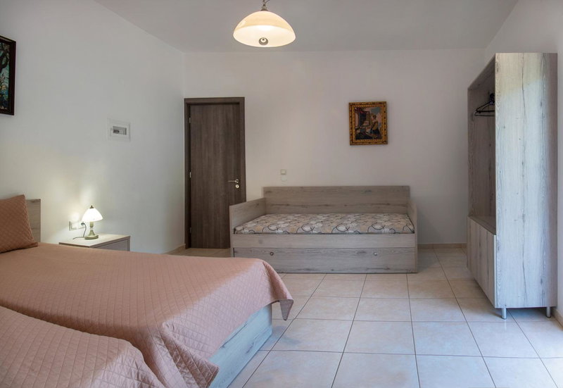 Antartisa B&B, Límni, Greece