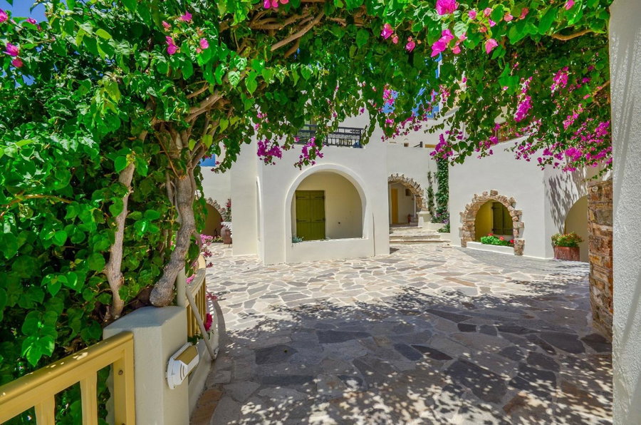 Proteas Hotel & Suites, Agios Prokopios, Greece