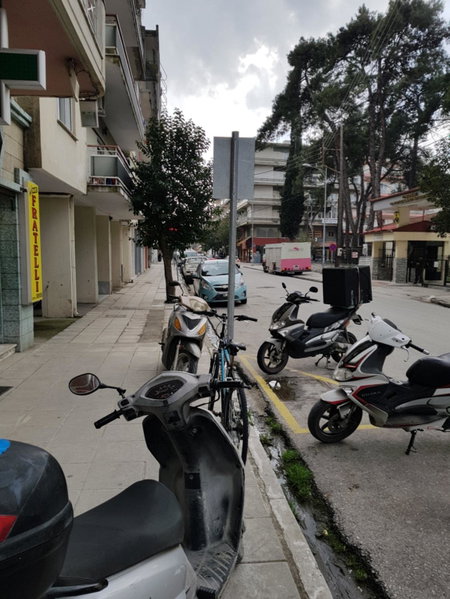 Top Floor Apartment, Komotini, Greece