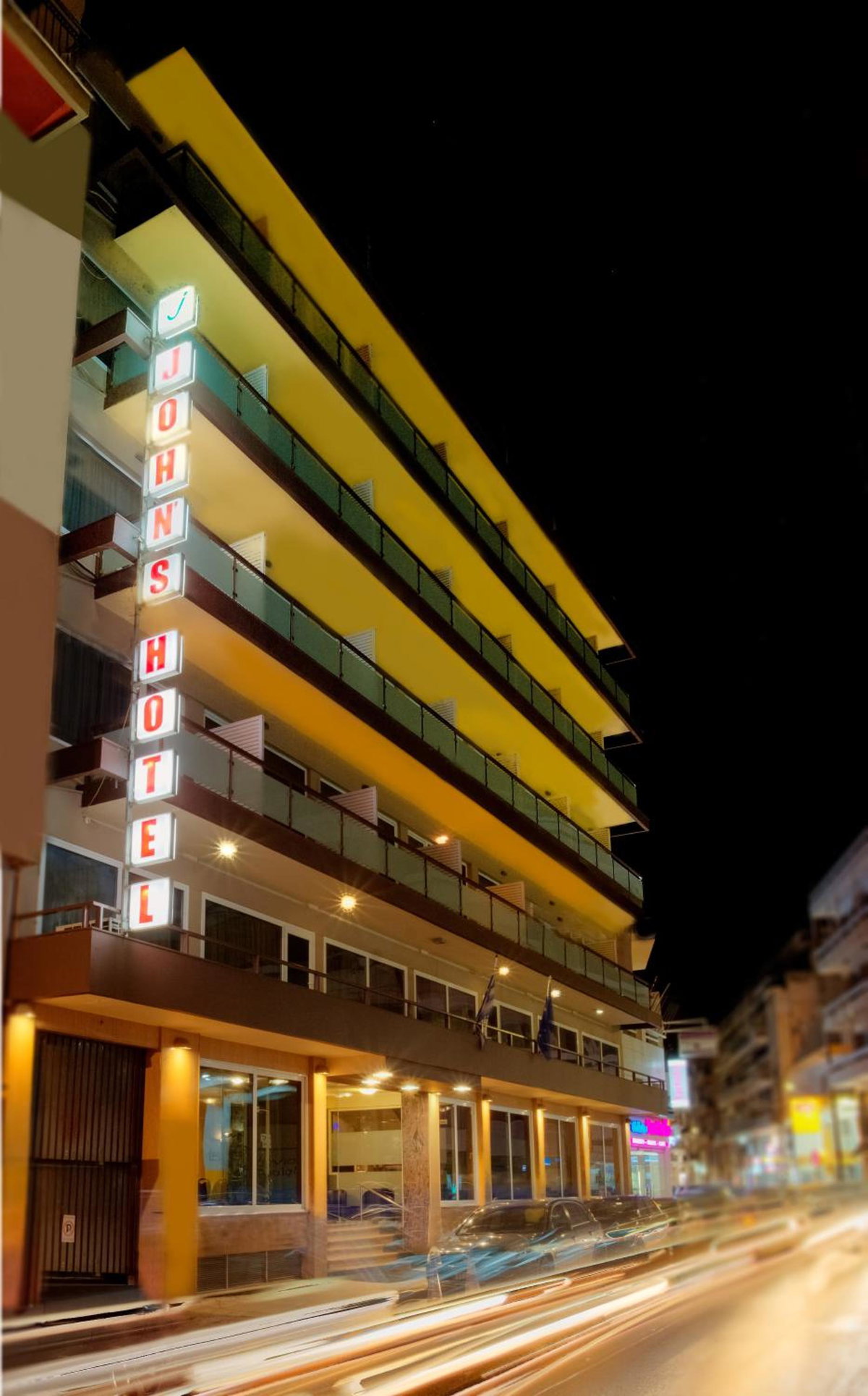 Hotel · John's Hotel, Chalkida