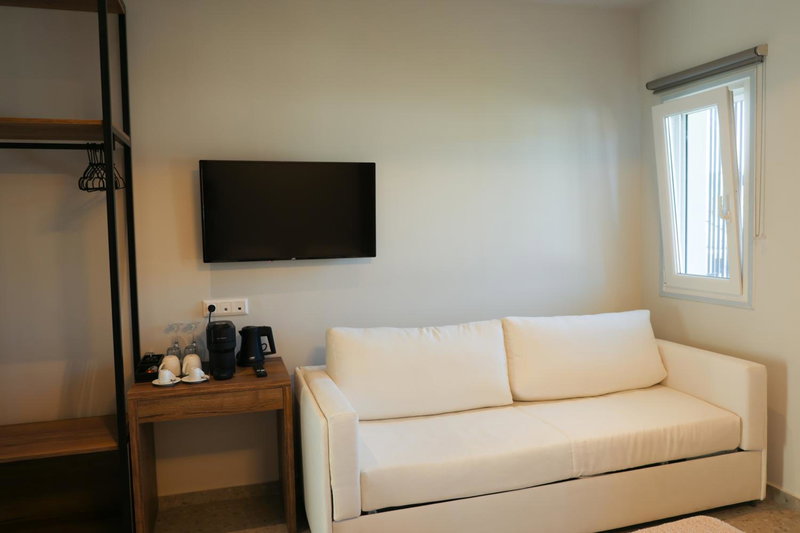 Uphill Unique Boutique Suites, Skiathos Town, Greece
