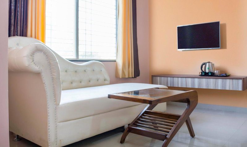 Treebo Naunidh Suites, Pune, India
