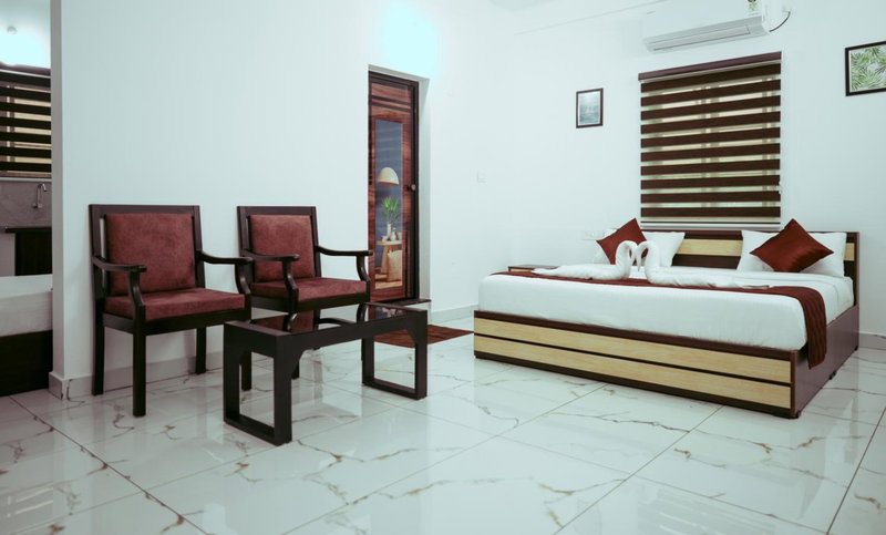 Hotel Gold Suite, Kakkanad, Cochin, India