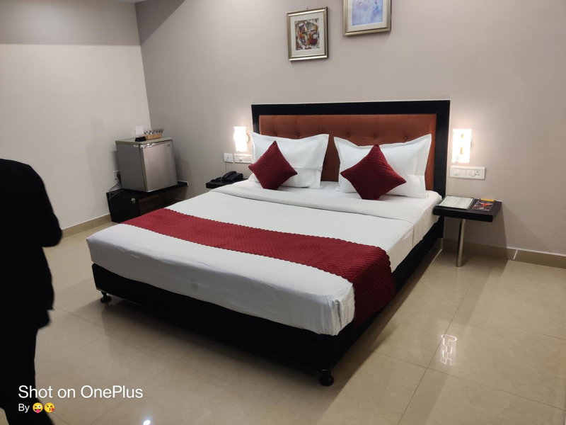 Hotel Delphi Grand Hyderabad - Hi-Tech City, Perfect for Business & Comfort, Hyderabad, India