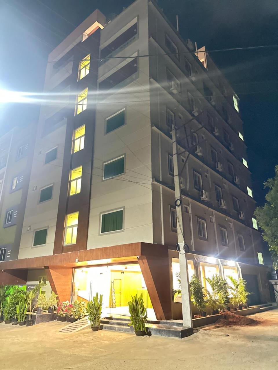 Hotel Aerotel Airport Zone,Shamshabad, India