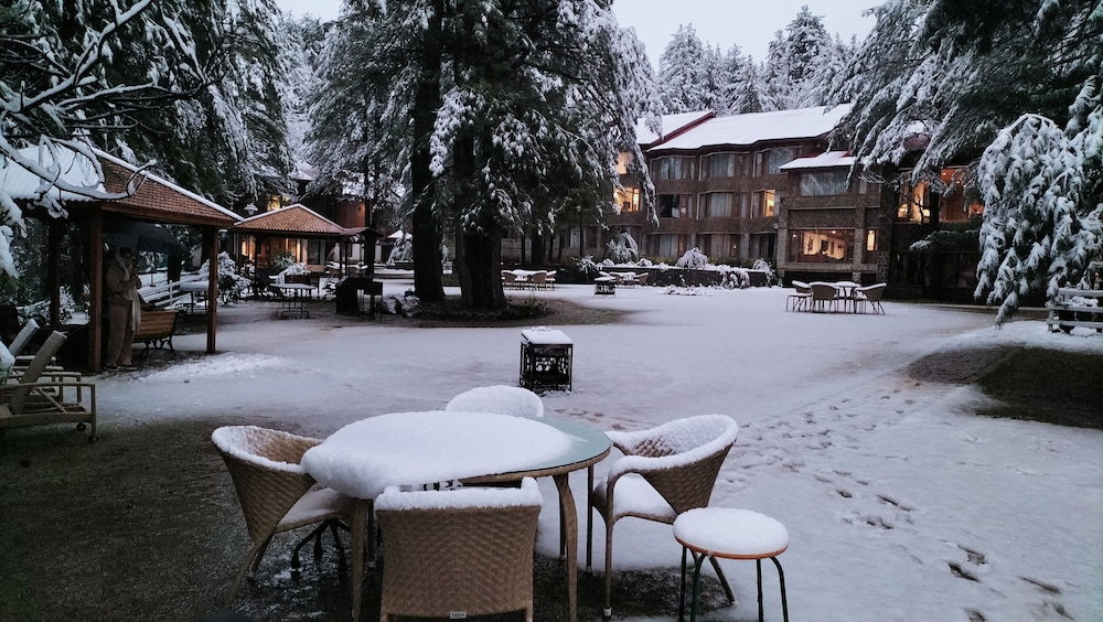 Hotel · Welcomhotel by ITC Hotels, Pine N Peak, Pahalgam, Anantnag
