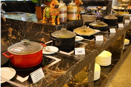 SRM Hotel Maraimalai Nagar Chennai, Gūduvāncheri, India