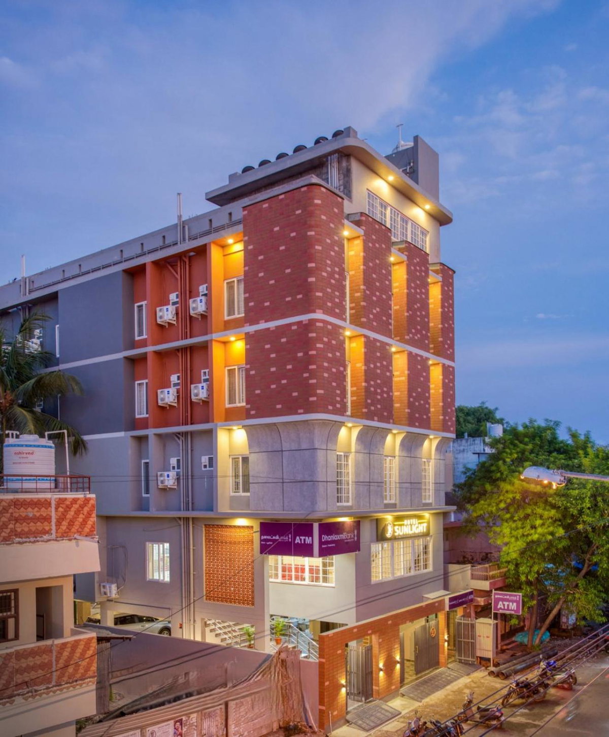 Hotel Sunlight, Inde
