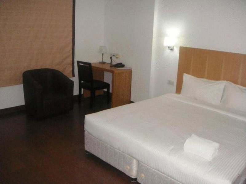 Keys Prima by Lemon Tree Hotels, Katti-Ma, Chennai, Chennai, India