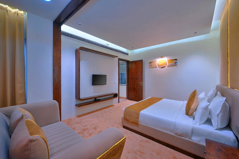 Hotel Sun Ring, Tājganj, India