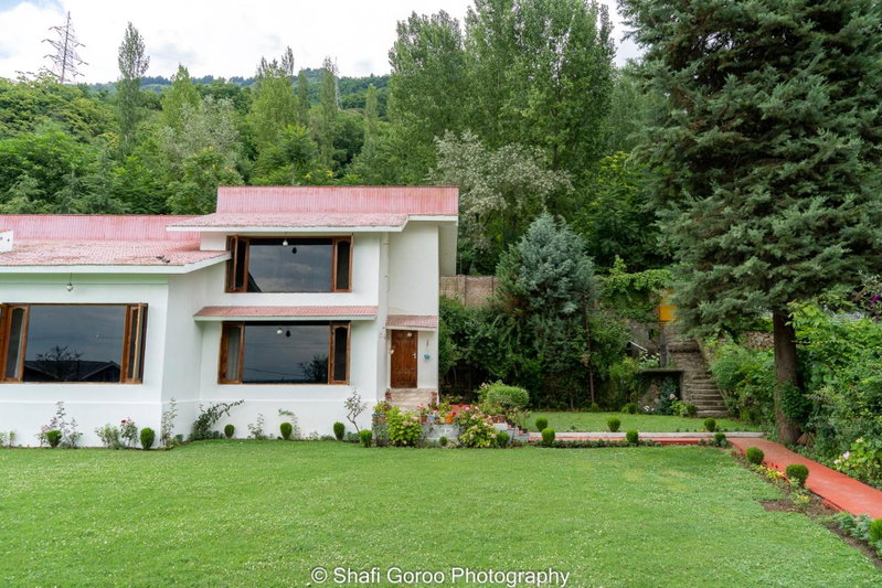 Orania, Srinagar, India