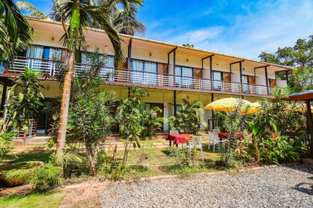 YogiTree Beach Resort & Cafe - 100m from Morjim Beach, Morjim, India