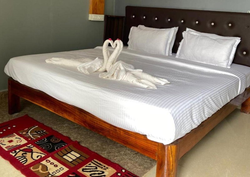 YogiTree Beach Resort & Cafe - 100m from Morjim Beach, Morjim, India