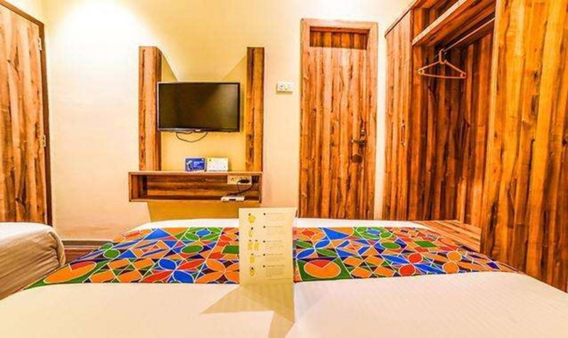 FabHotel Ascot International II - Nr Mumbai International Airport, Mumbai, India