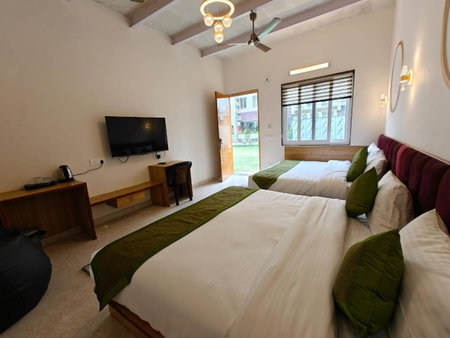 Hotel Utsav Grand, Varanasi, India