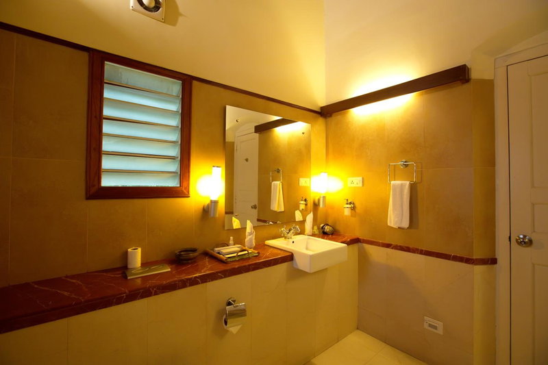 Tea Bungalow, Cochin, India
