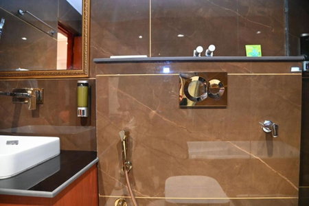 Hotel The Haven - Centrally Heated and Air Conditioned, Kargil, India