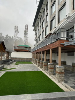 The Greenberry Mountain Resort Narkanda, Nārkanda, India