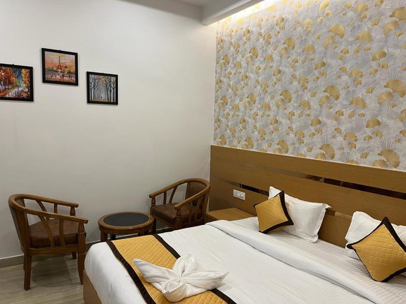 Hotel Royal Casa, Lucknow, India