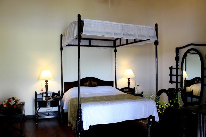 KTDC Lake Palace, Thekkady, India