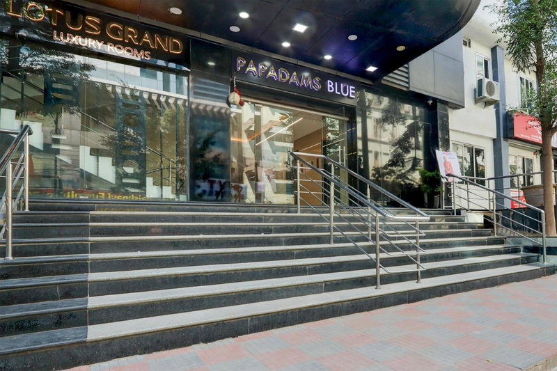 Super Townhouse Lotus Grand, Hyderabad, India