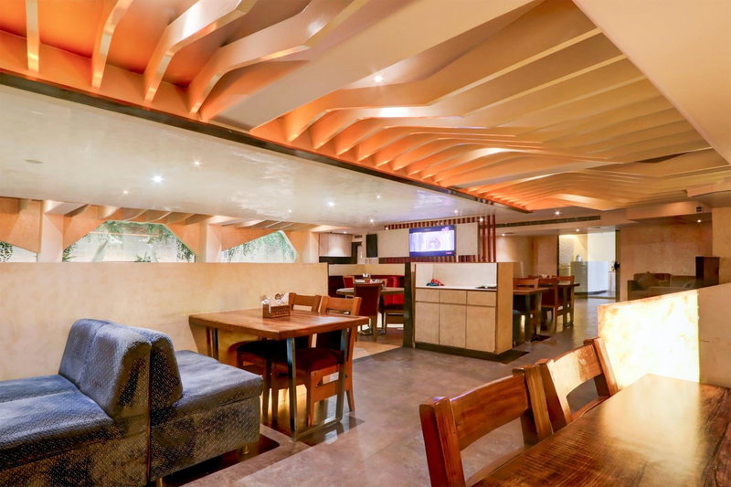 Super Townhouse Lotus Grand, Hyderabad, India