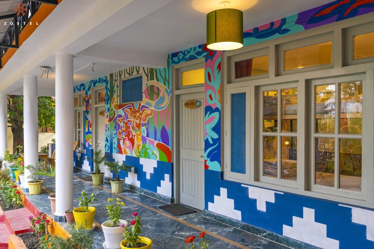 Hotel · Zostel Old Manali, Manāli