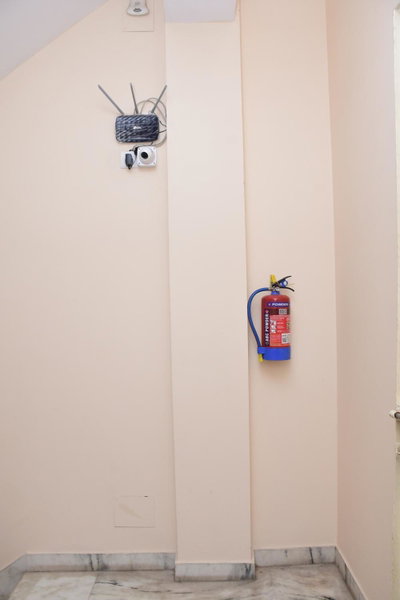 Shri Niwaas Guest House - Varanasi, Forěigners Choice, Fully Air Conditioned Rooms with Parking Availability on site, Near to Dasashwamedh ghat and Assi Gh, Varanasi, India