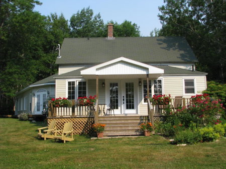 English Country Garden, Indian Brook, Canada