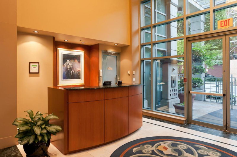 Lord Stanley Suites On The Park, Vancouver, Canada