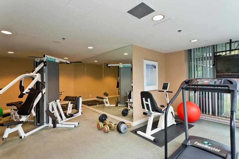 Lord Stanley Suites On The Park, Vancouver, Canada