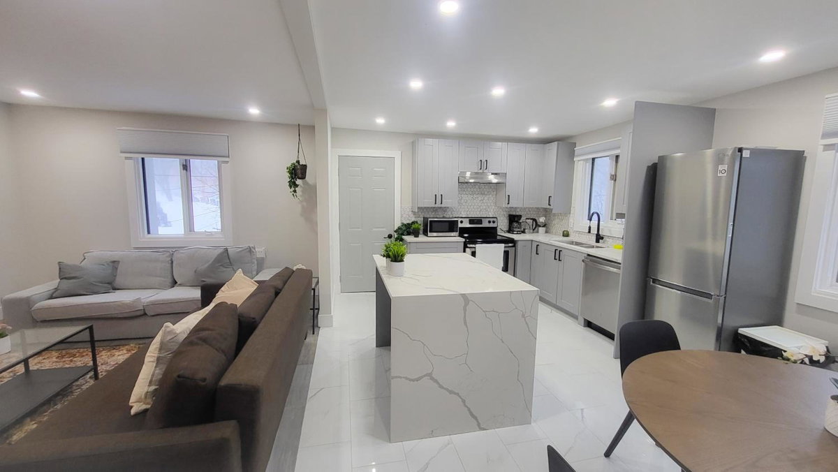 JstLikeHome - Serenity Suites & Guesthouse, Canada