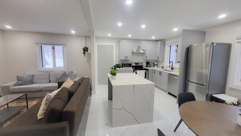JstLikeHome - Serenity Suites & Guesthouse, Ottawa, Canada