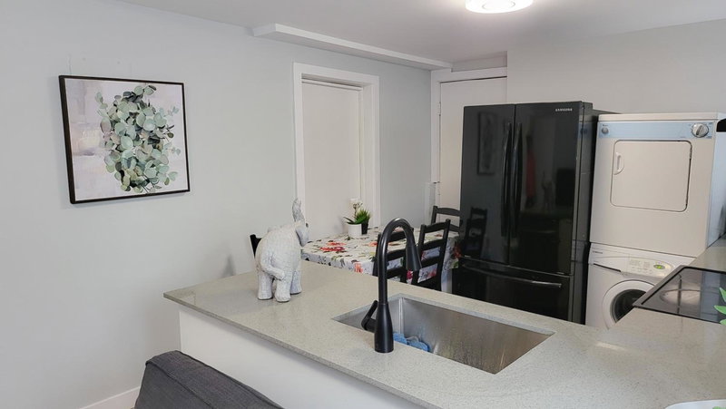 JstLikeHome - Serenity Suites & Guesthouse, Ottawa, Canada