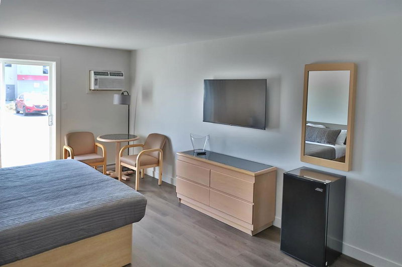 Travelodge by Wyndham Mascouche, Mascouche, Canada