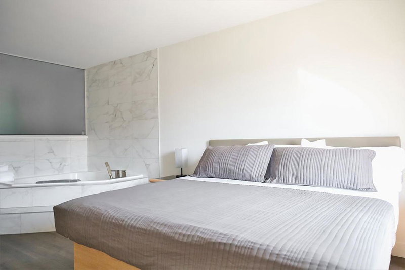 Travelodge by Wyndham Mascouche, Mascouche, Canada
