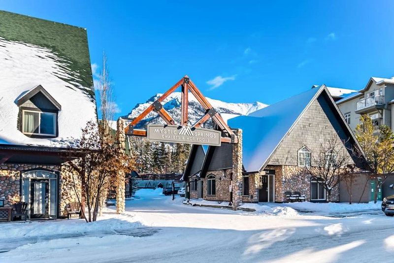 Mystic Getaway, Canmore, Canada