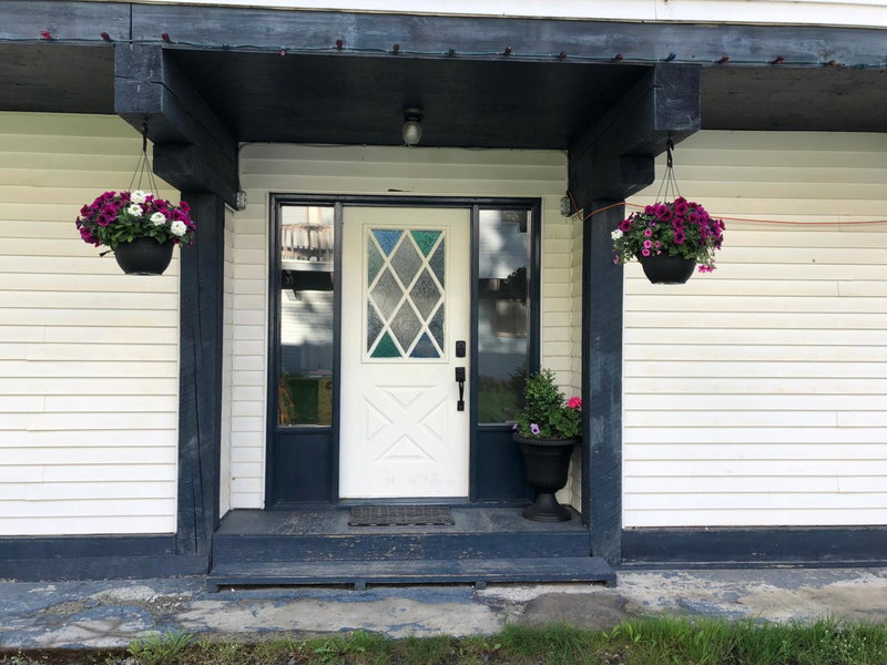 Bear Valley Guesthouse, Stewart, Canada