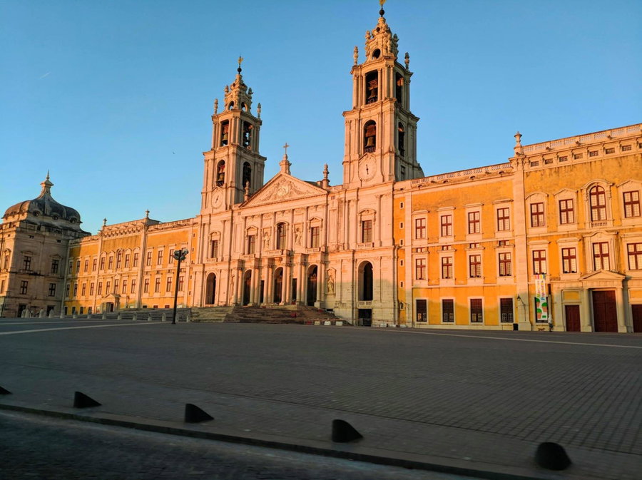 Vila Mafra - Grill Terrace, Mafra, Portugal