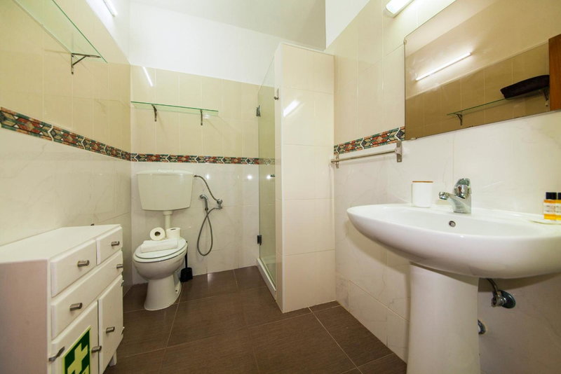 B22 - Rising Sun 2 Bed Flat, Lagos, Portugal