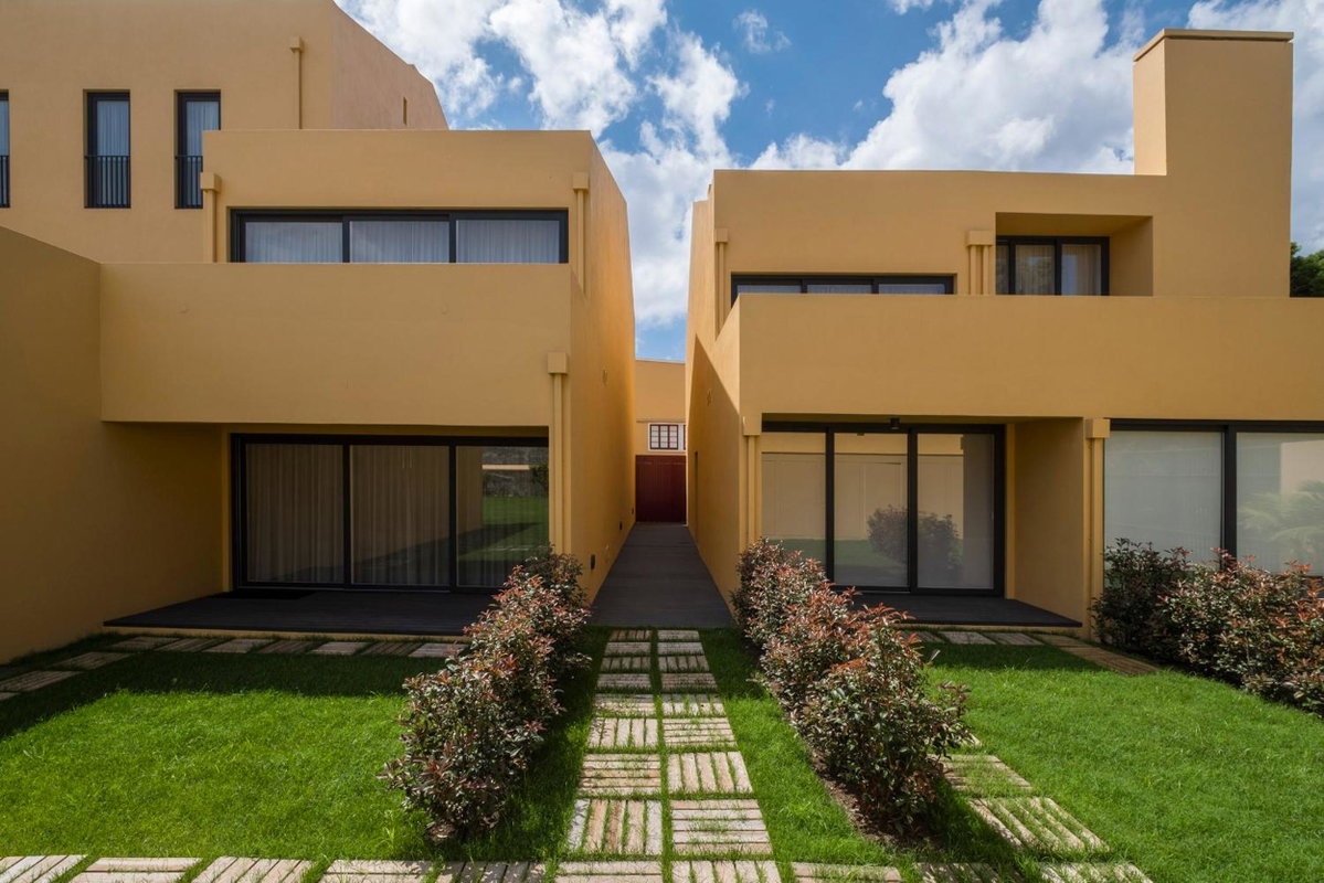 Casas Amarelas Azores, Portugal