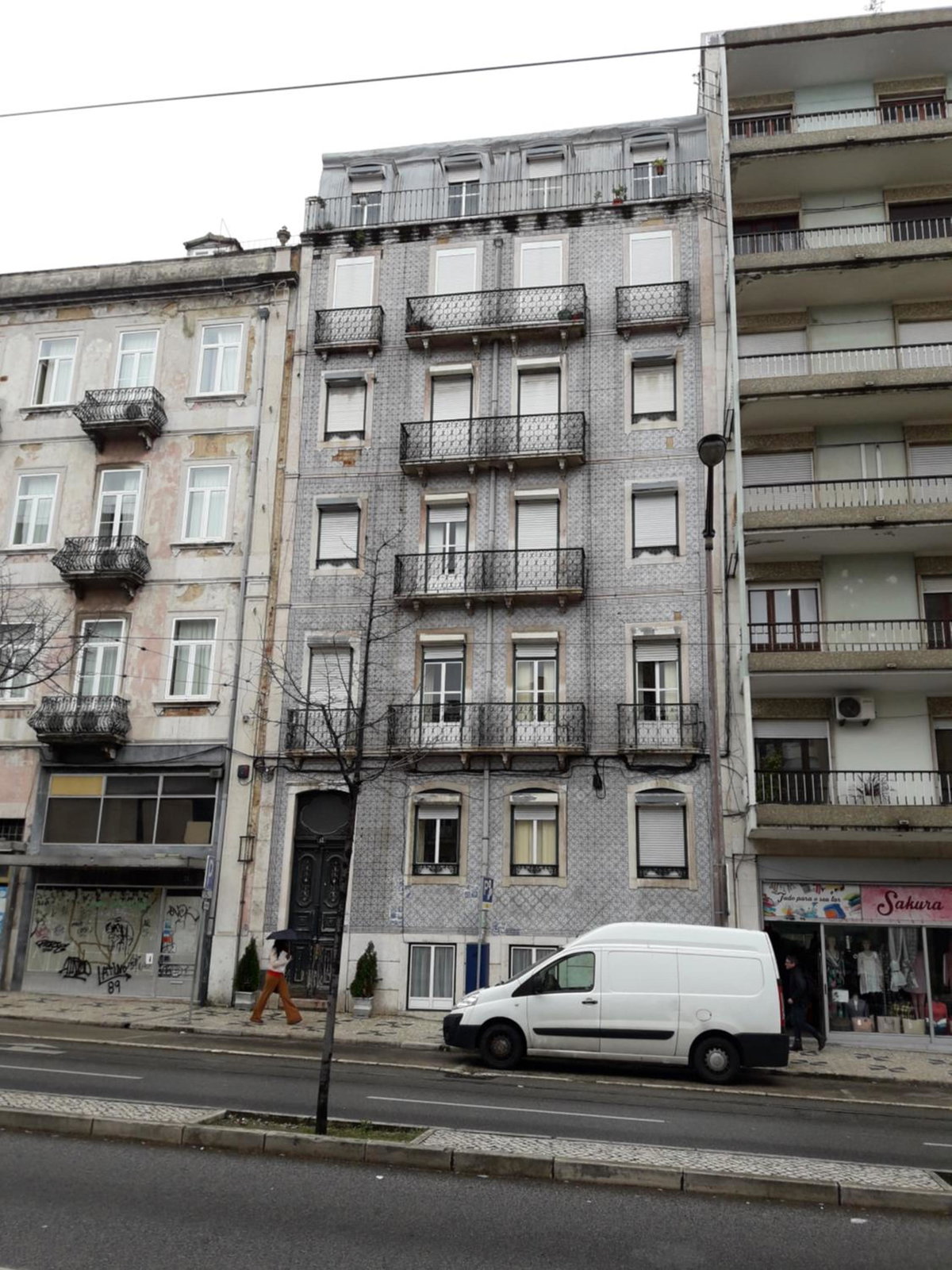 Residência Almirante, Portugal